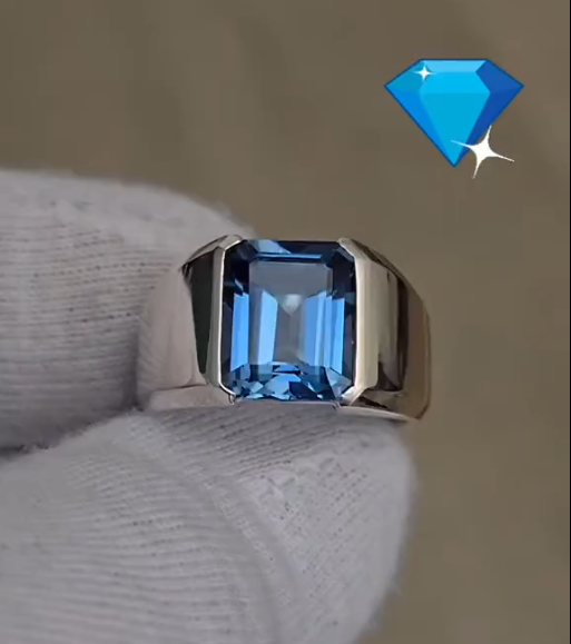Blue Apex Ring